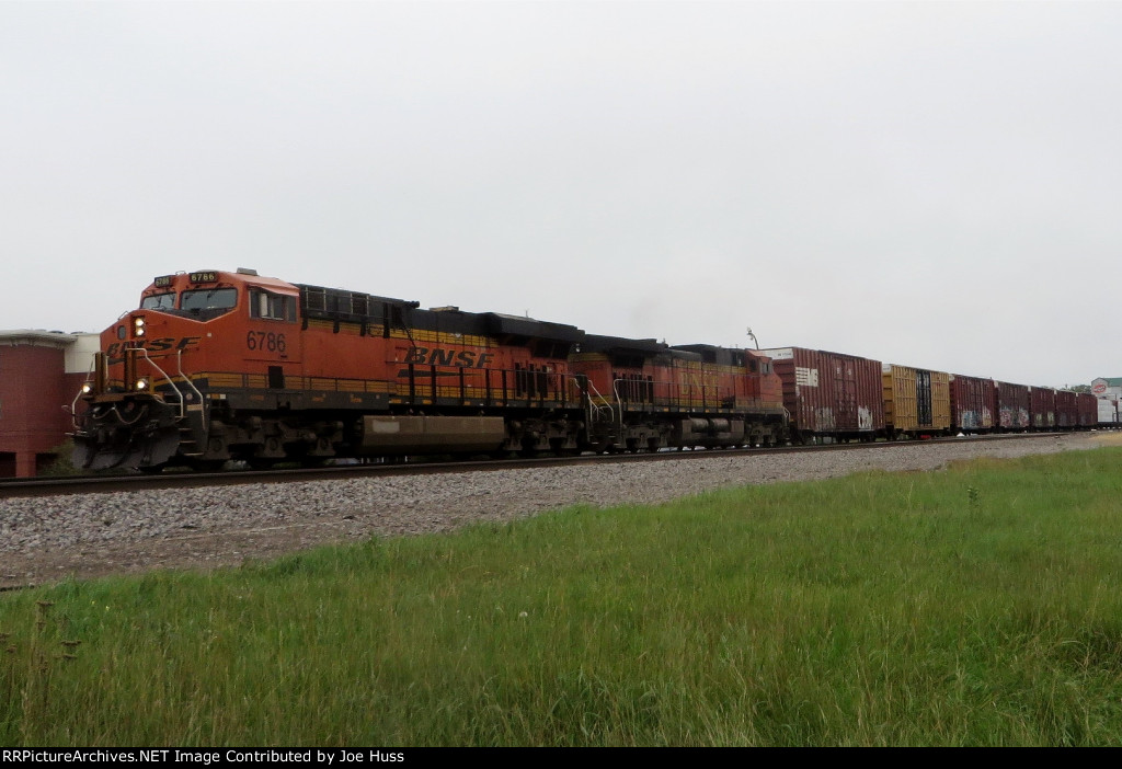 BNSF 6785 East